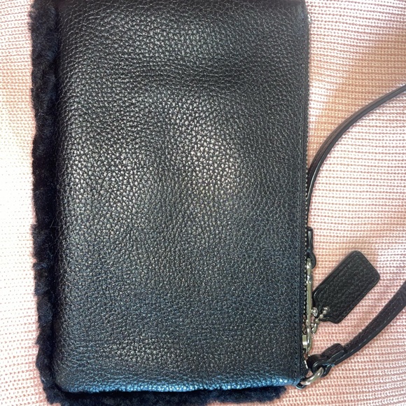 COACH SIGNATURE LEATHER FUR TRIMMED WRISTLET - Picture 3 of 7